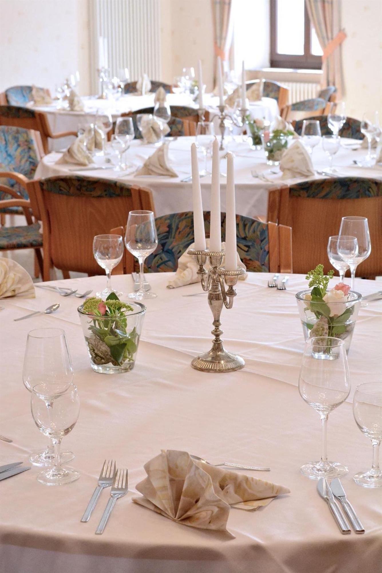 Rosenhotel Scherer Schiffweiler Buitenkant foto