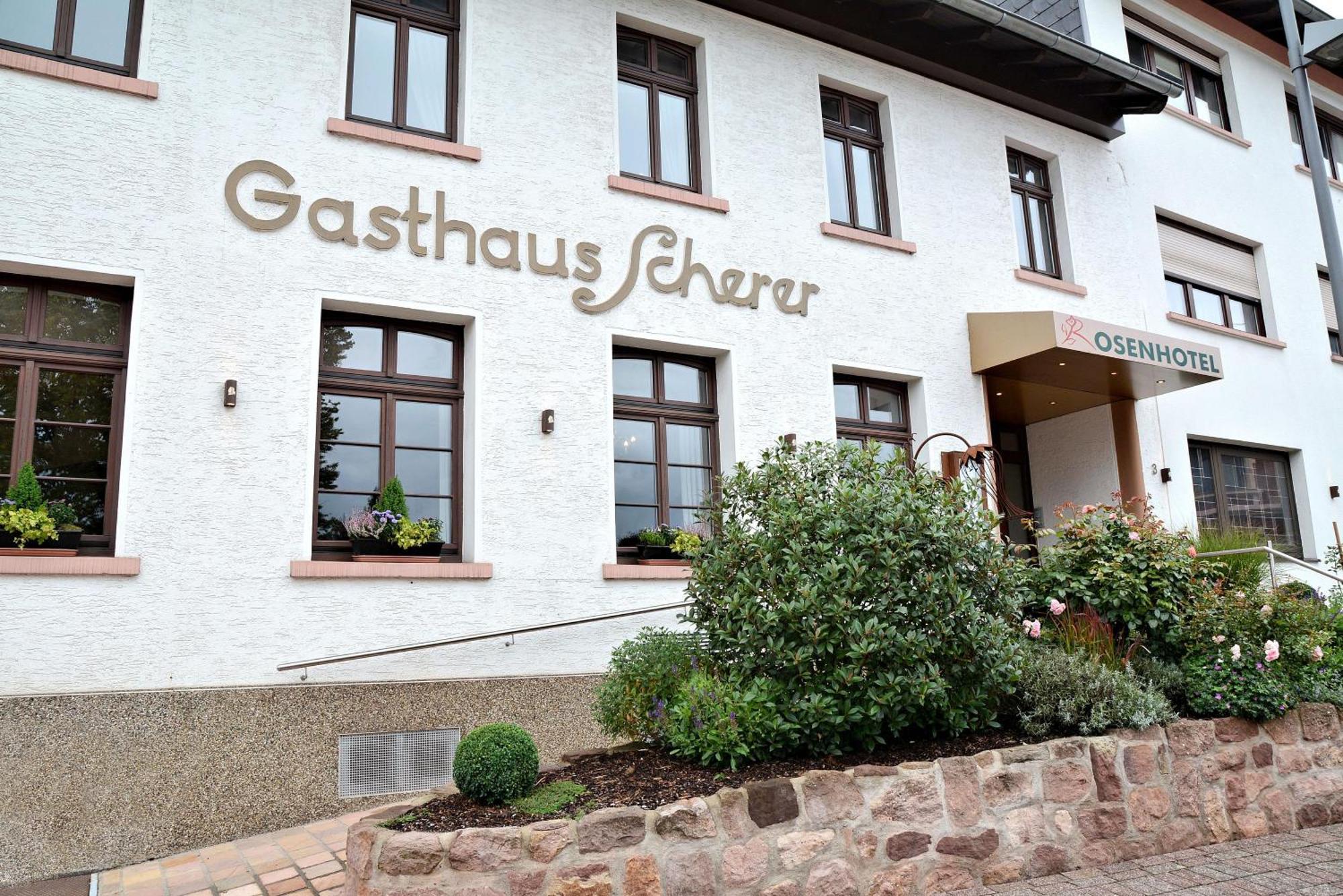 Rosenhotel Scherer Schiffweiler Buitenkant foto